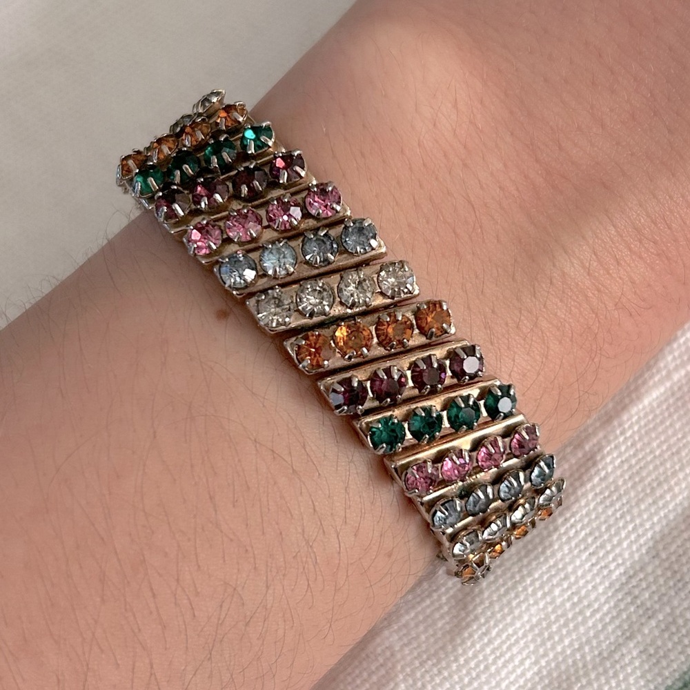 RARE VINTAGE RHINESTONE EXPANDABLE BRACELET